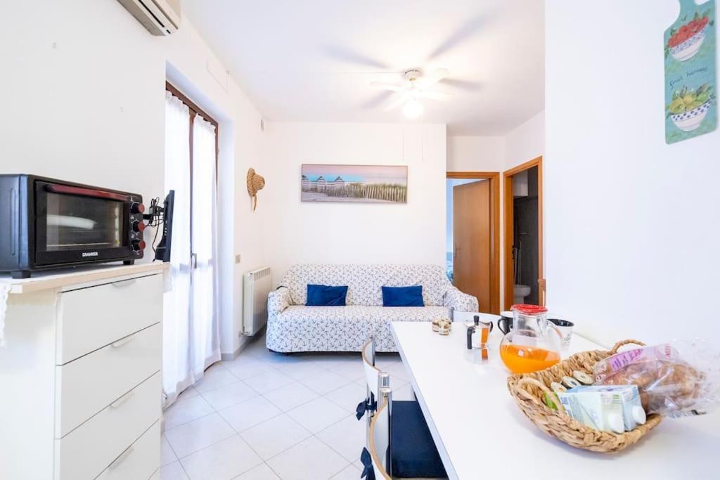 A Due Passi Dal Mare Apartment Marina di Grosseto Exterior photo